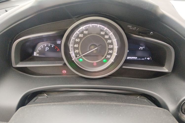 Used Mazda CX-4 2016 2.0L Automatic 2WD Blue Sky Luxury Edition Instrument Cluster