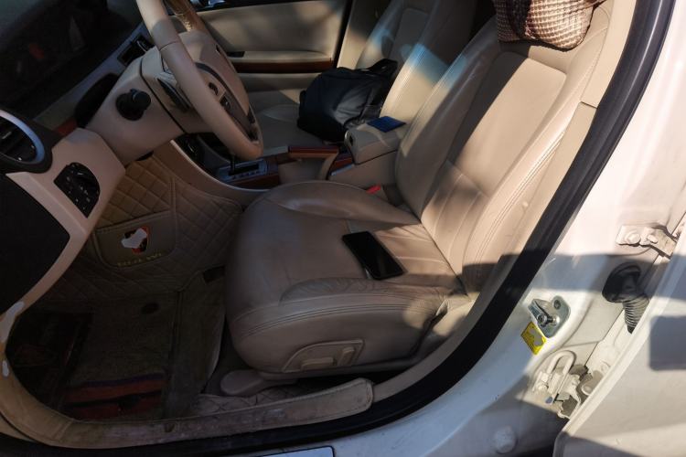 Used Roewe 550 2013 Classic Edition 550 1.8L Automatic Luxury Model
