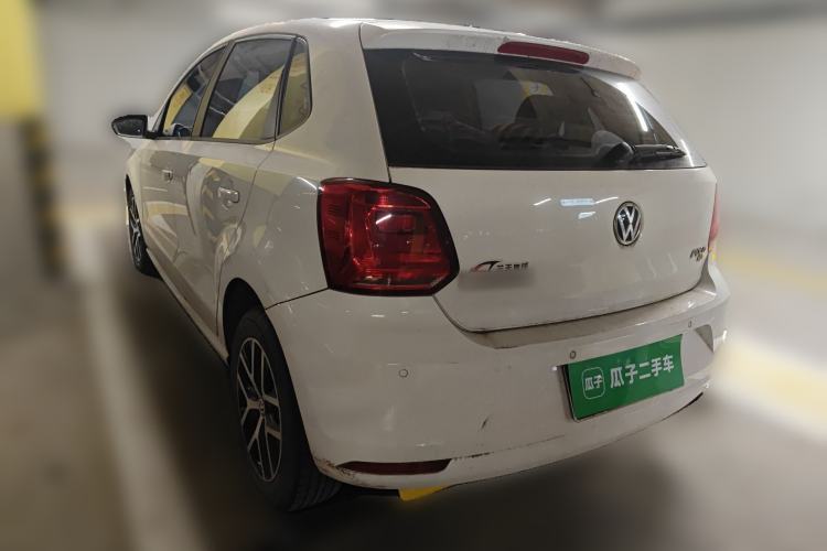 Used Volkswagen Polo 2016 1.6L Automatic Comfort Model
