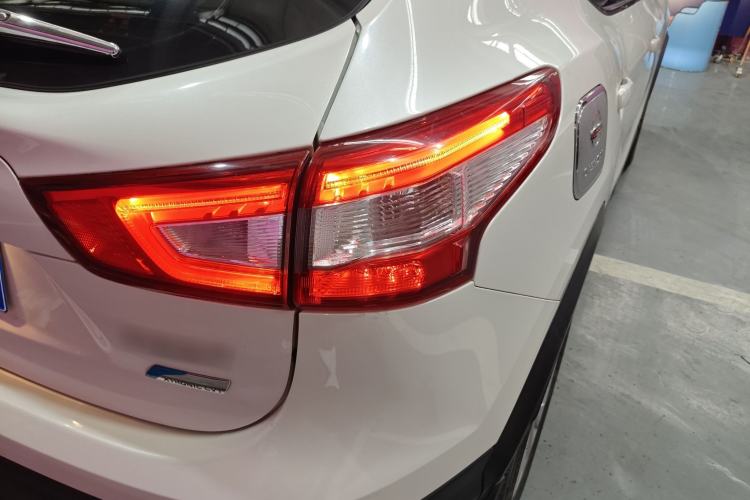 Used Nissan Qashqai 2016 2.0L CVT Elite Edition