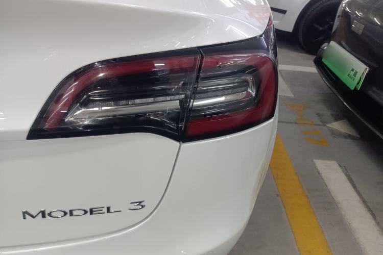 Used Tesla Model 3 2019 Standard Range Rear-Drive Upgraded Version Right Rear Taillight