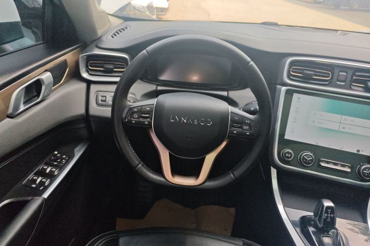 Used Lynk & Co 01 2017 2.0T Two-Wheel-Drive Version
