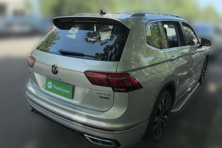 Used Volkswagen Tiguan L 2023 Restyled 330TSI Automatic Two-Wheel Drive R-Line Enhanced Comfort Version