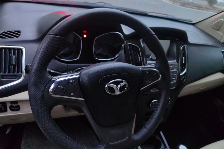 Used FAW Yingzhi G3 2016 1.5L Manual Luxury Edition
