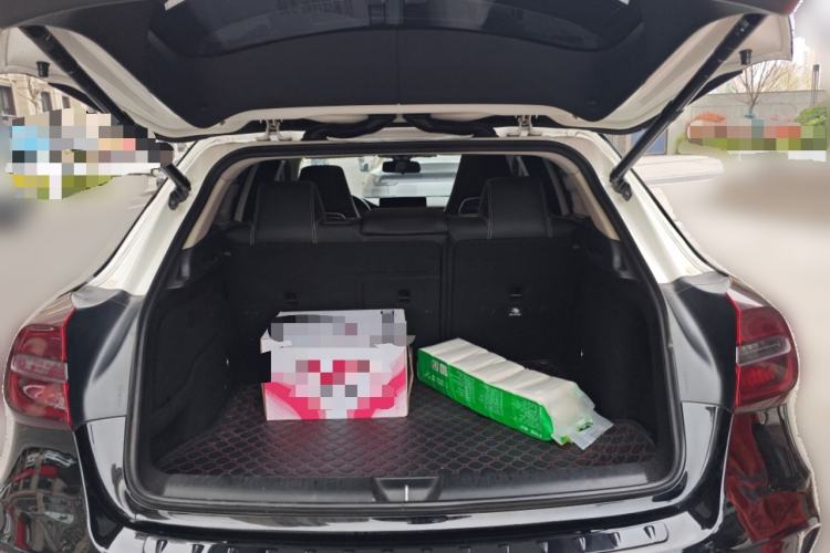 Used Mercedes-Benz GLA 2016 GLA 220 4MATIC Fashion Edition Trunk