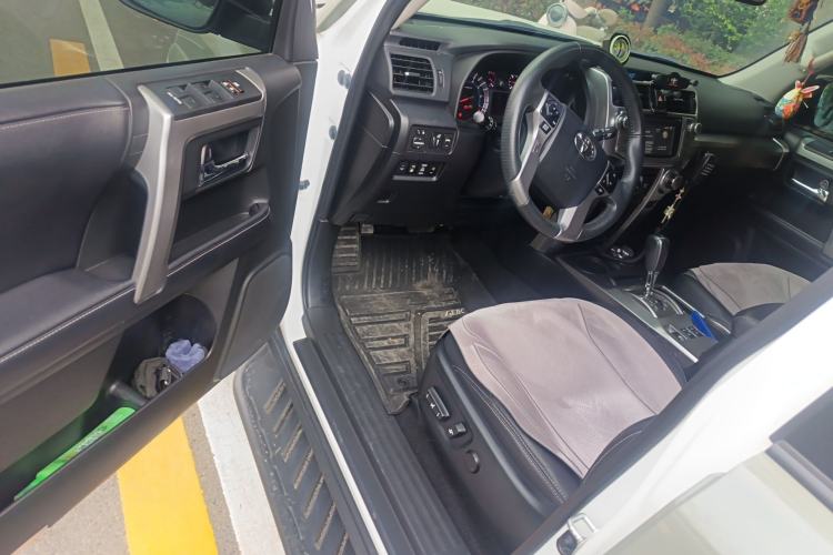 Used Toyota 4Runner 2018 4.0L SR5 Sunroof U.S. Specification