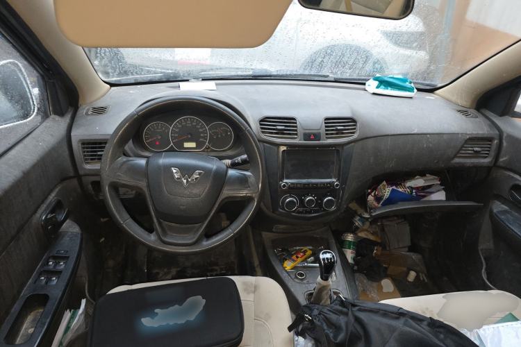 Used Wuling Hongguang 2014 1.5L S Standard Version