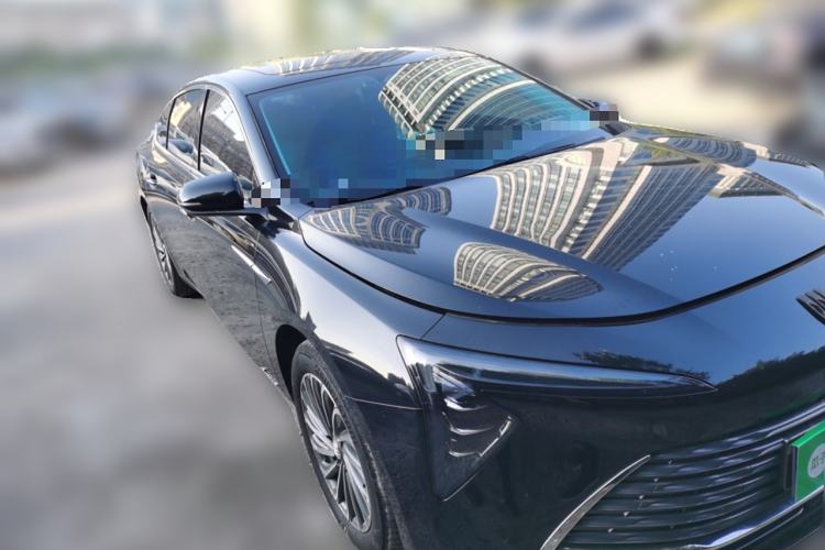 Used Buick LaCrosse 2023 28T Prestige Edition Front Right 45 Deg