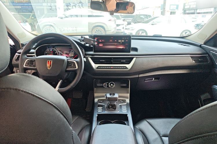 Used Hongqi H5 2020 1.5T DCT Flagship Edition Center Console