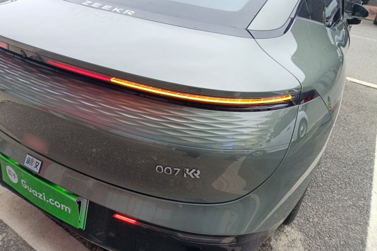 Used Zeekr 007 2025 Four-Wheel Drive Intelligent Driving Version 75 kWh
