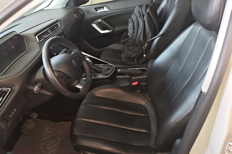 Used Peugeot 308 2018 1.6L Automatic Luxury Edition Left Front Seat