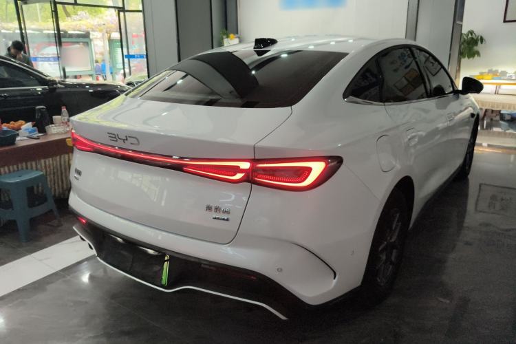 Used BYD Seal 06 New Energy 2025 DM-i Smart Drive 80KM Luxury Model Rear Right 45 Deg