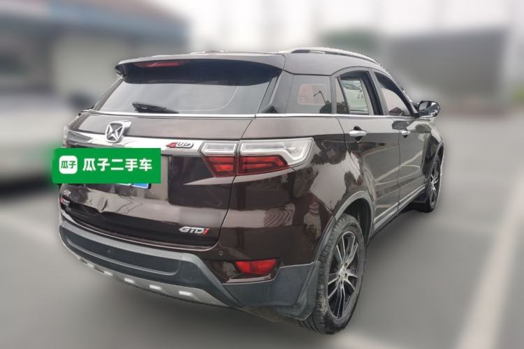 Used JMC Yusheng S330 2016 1.5L GTDi Automatic All-Wheel-Drive Flagship Edition
