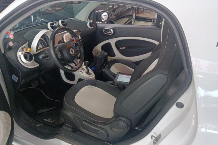 Used smart fortwo 2018 1.0L 52kW Hardtop Passion Edition China V Standard