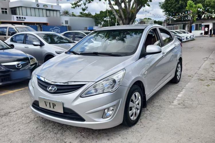 Used Hyundai Verna (older generation) 2010 Sedan 1.4L Automatic Comfort Model GS
