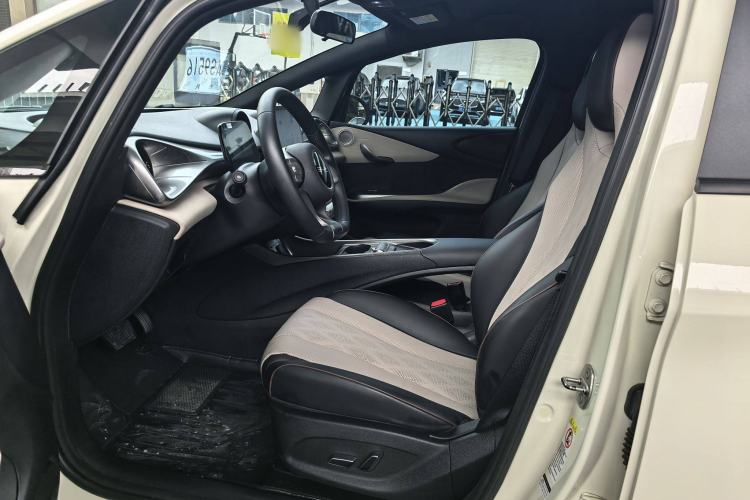 Used BYD Dolphin 2023 420 km Free Version