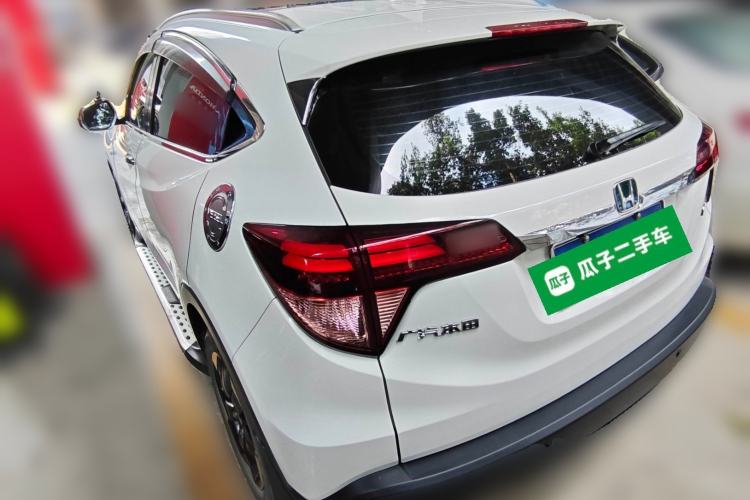 Used Honda Vezel 2017 1.8L CVT Front-Wheel Drive Pioneer Edition Rear Left 45 Deg