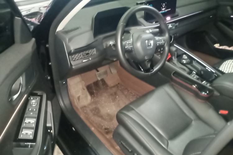 Used Honda Accord 2025 Sport Series 260TURBO Luxury Edition
