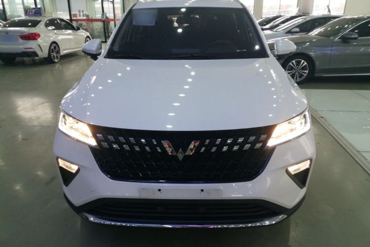 Used Wuling Alvez 2022 1.5L Manual Comfort Version
