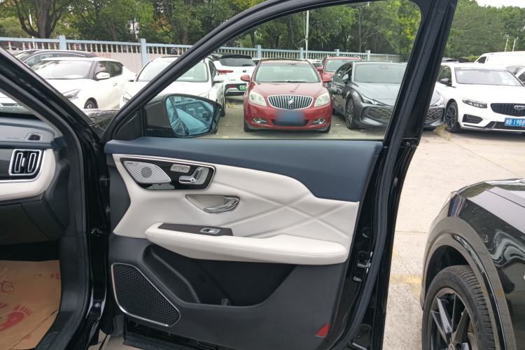 Used JETOUR Shanhai L7 2024 1.5T 120km ULTRA 7-Seater