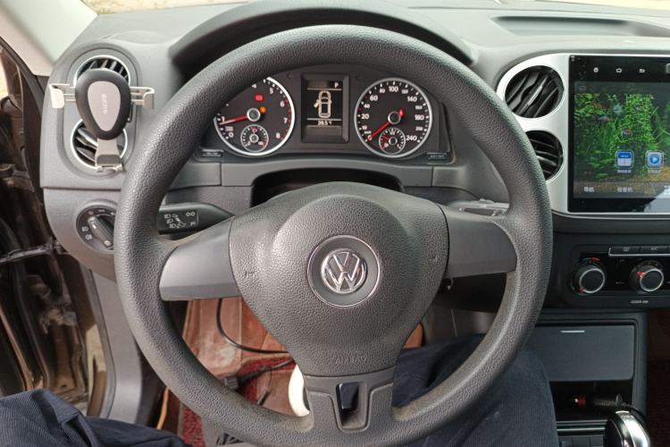 Used Volkswagen Tiguan 2016 280TSI Automatic Two-Wheel-Drive Silk Road Style Edition Steering Wheel