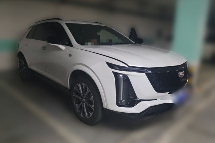 Used Cadillac XT5 2025 2.0T Luxury Version Front Right 45 Deg