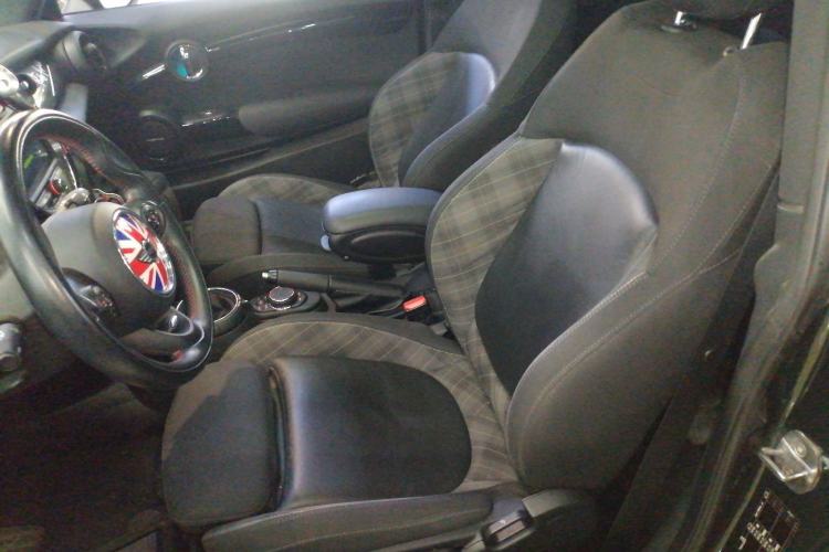 Used MINI MINI 2016 2.0T COOPER S Performance-oriented