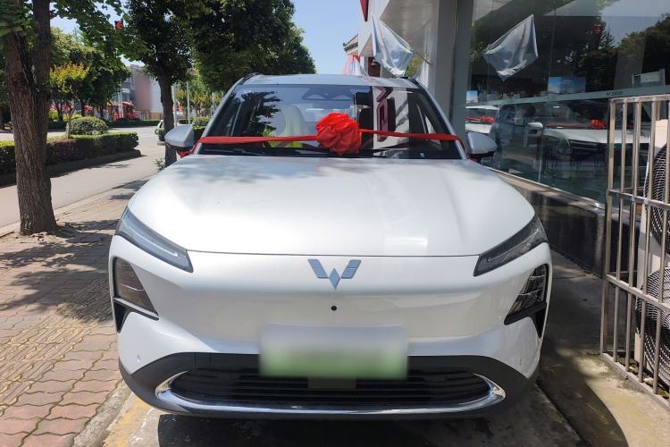 Used Wuling Xingguang S 2025 Model, 130km Flagship Edition Front