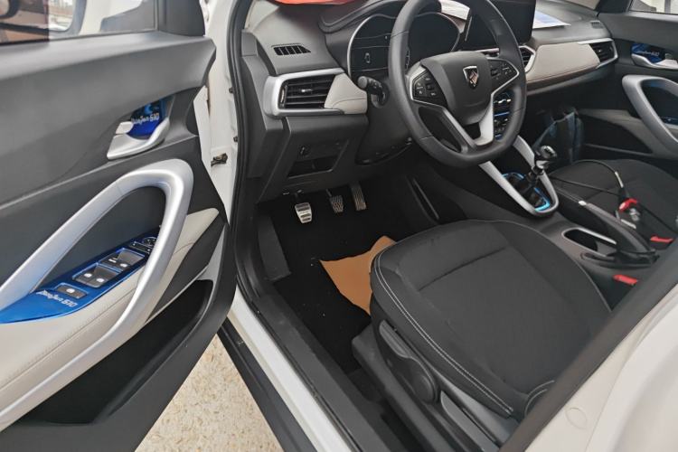 Used Baojun 510 2019 1.5L Manual Enjoyment Model 77kW China VI Emission Standard
