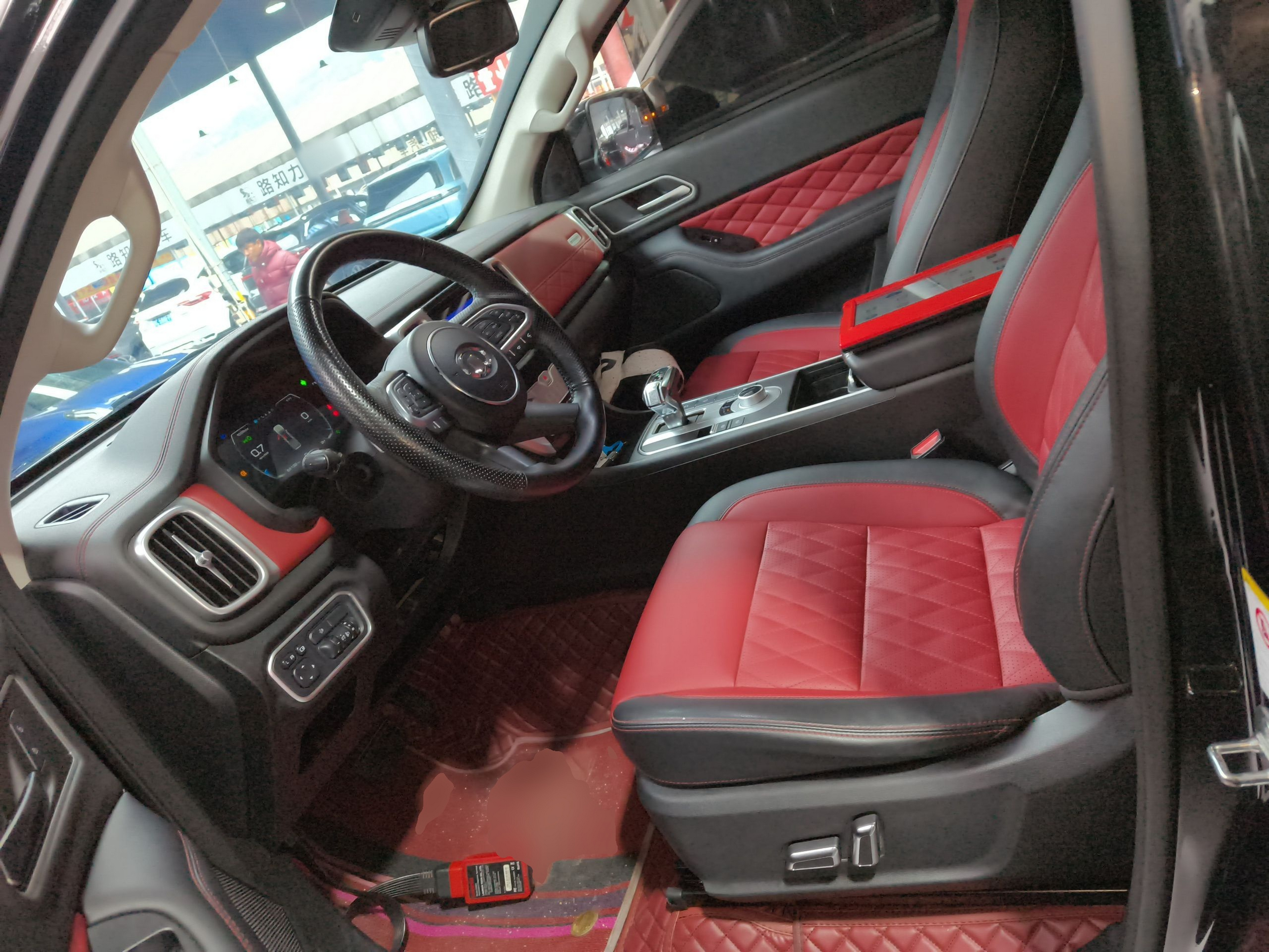 Переднее сиденье в автомобиле