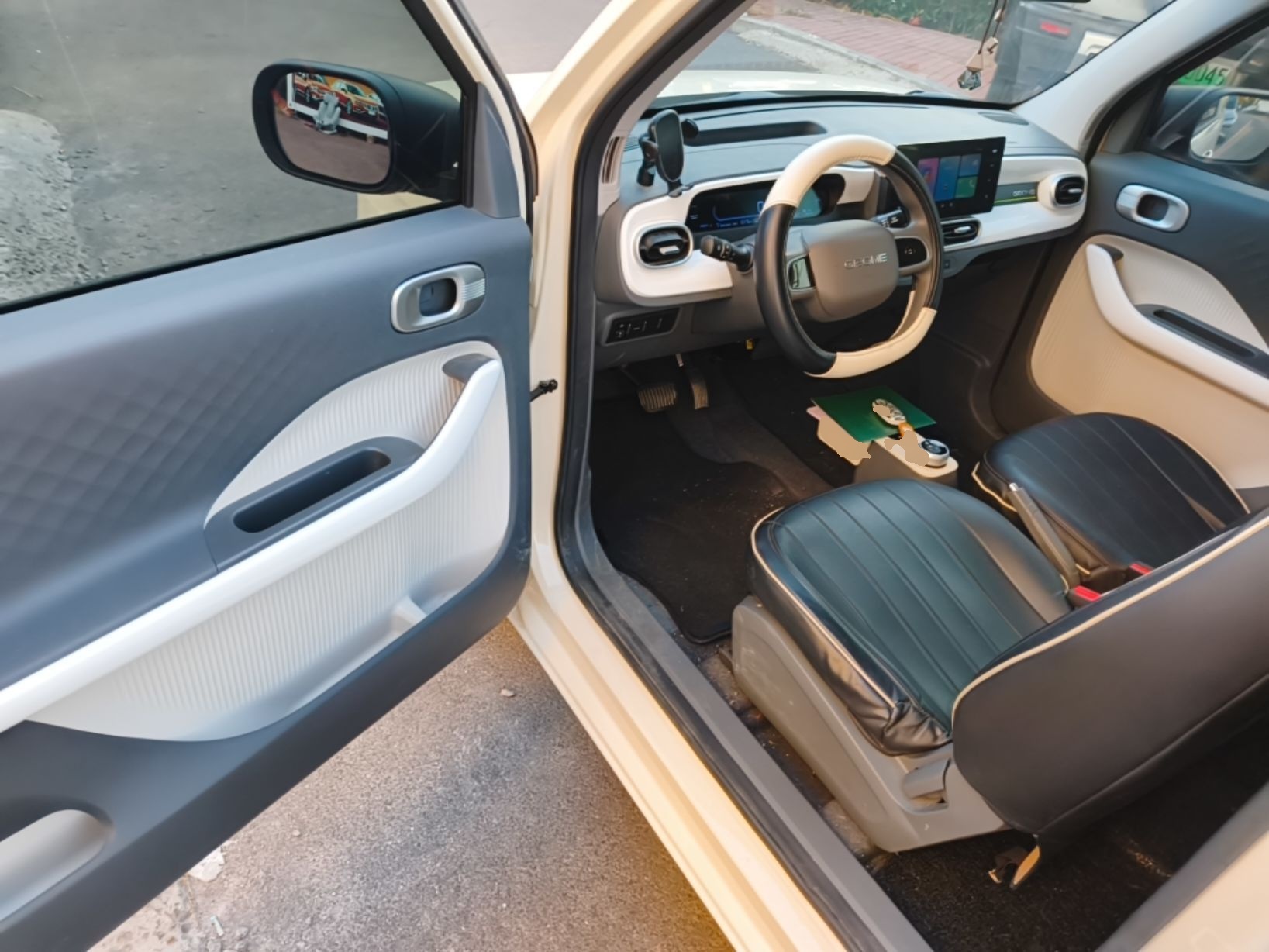 Geely Galaxy Panda 2025 210 km – Yuanqi Bear — снимка 18