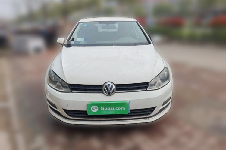 Used Volkswagen Golf 2016 1.6L Manual Fashion Edition Front