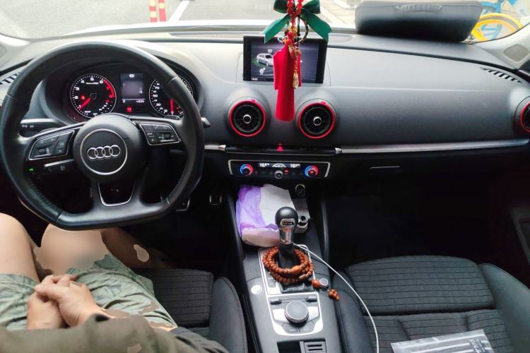 Used Audi A3 2020 Sportback 35 TFSI Sporty Model China VI
