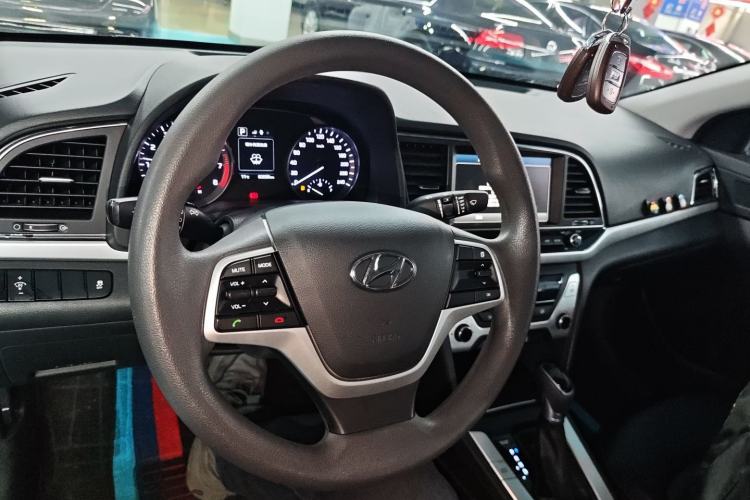 Used Hyundai Elantra (6th Generation / Lingdong) 2016 1.6L Automatic ZhiXuan – Elite Version