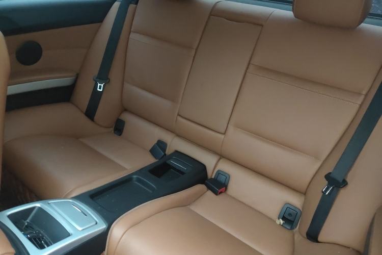 Used BMW 3 Series 2011 325i two-door coupe
