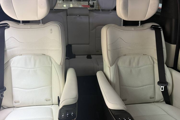 Used GAC Trumpchi M8 2023 Zongshi Series Dual-Motor Flagship Edition