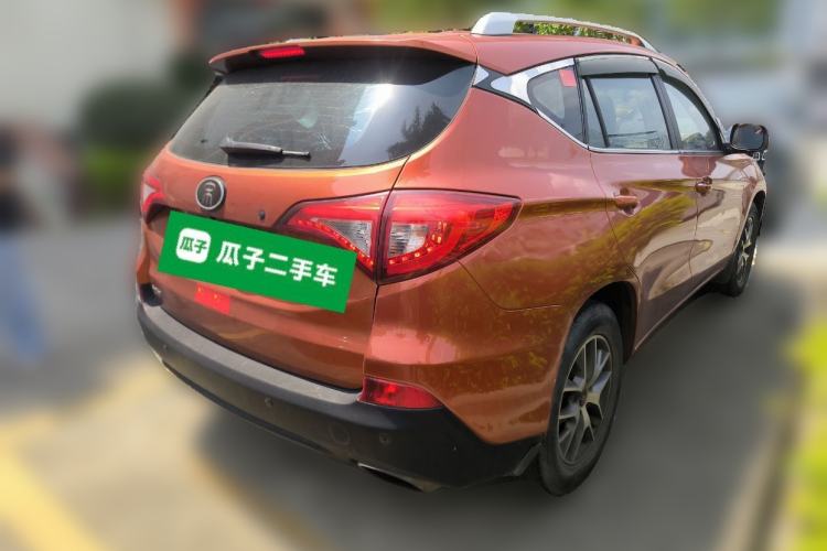Used BYD Song 2016 GaiShi Edition 1.5TI Manual Elite Model