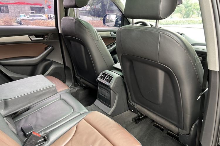 Used Audi Q5 2017 Plus 40 TFSI Ambition Model Interior 8