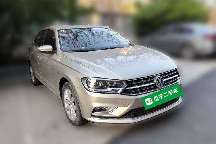 Used Volkswagen Bora 2018 1.5L Automatic Comfort Model Front Right 45 Deg