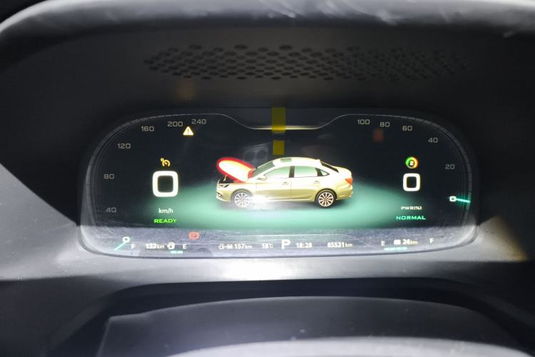Used Roewe i6 New Energy 2017 45T Hybrid Connect & Smart Enjoyment Edition Instrument Cluster