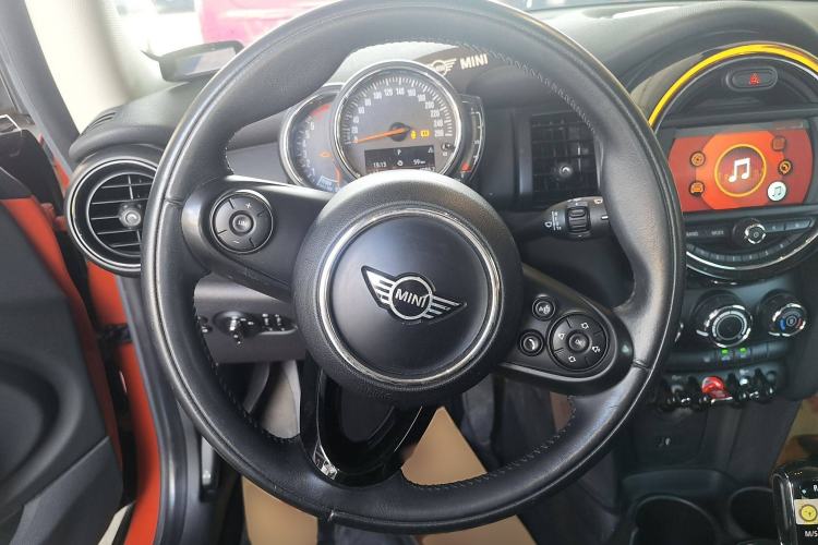Used MINI MINI 2018 1.5T ONE