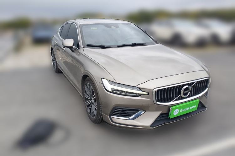 Used Volvo S60 New Energy 2022 T8 eDrive Hybrid All-Wheel Drive Smart Luxury Edition
