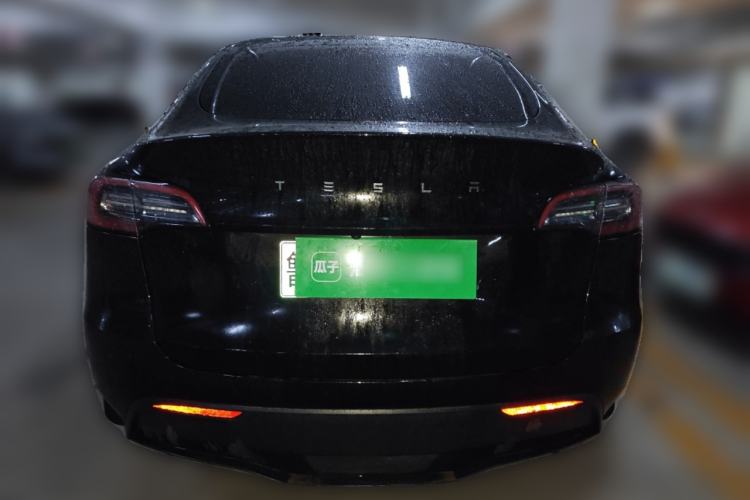 Used Tesla Model Y 2022 Long-Range All-Wheel-Drive Version
