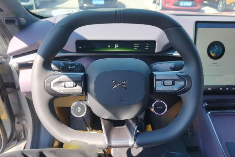 Used XPeng P7 2025 Model—750 All-Wheel-Drive High-Performance Ultra