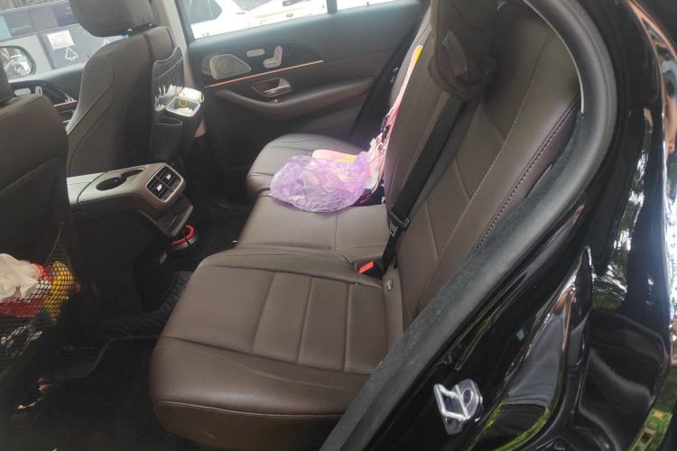 Used Mercedes-Benz GLE 2023 GLE 350 4MATIC Stylish Model
