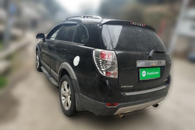 Used Chevrolet Captiva 2012 2.4L 4x4 Flagship Edition 7 Seats