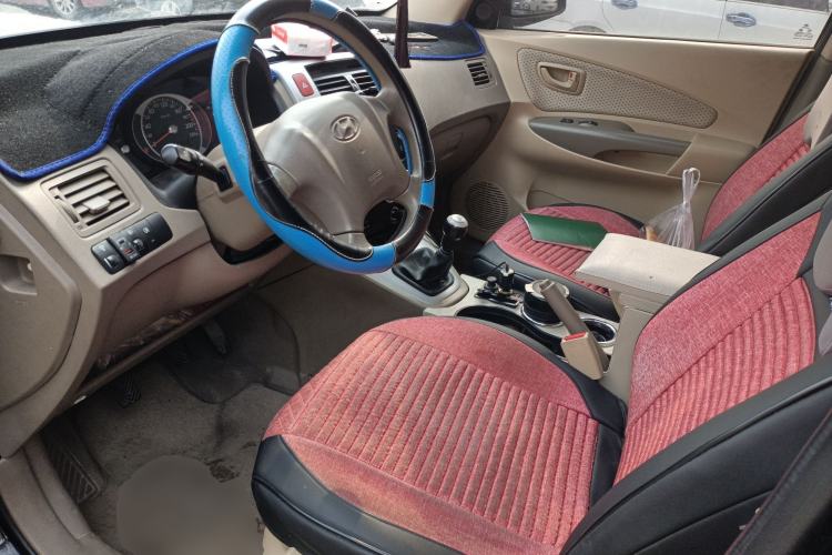 Used Hyundai Tucson 2013 2.0L Manual Two-Wheel Drive Fashion Edition