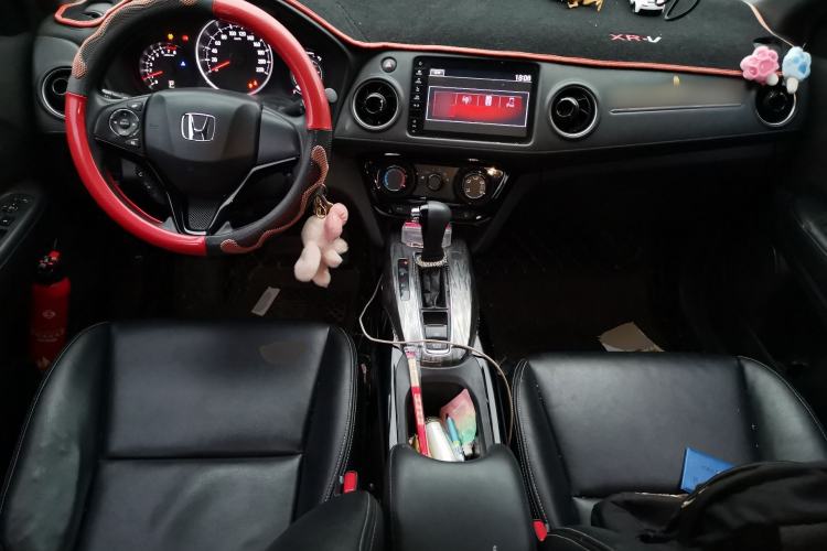 Used Honda XR-V 2019 1.5L CVT Classic Edition China VI Center Console