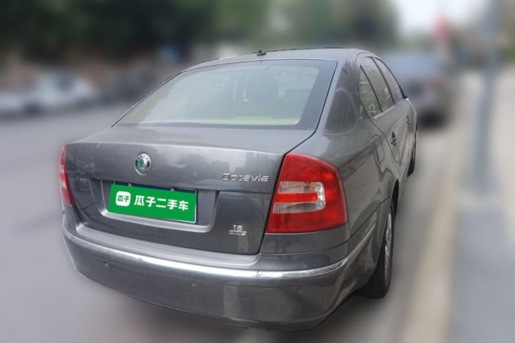 Used Skoda Octavia 2007 1.6L Automatic Elegance Edition Rear Right 45 Deg