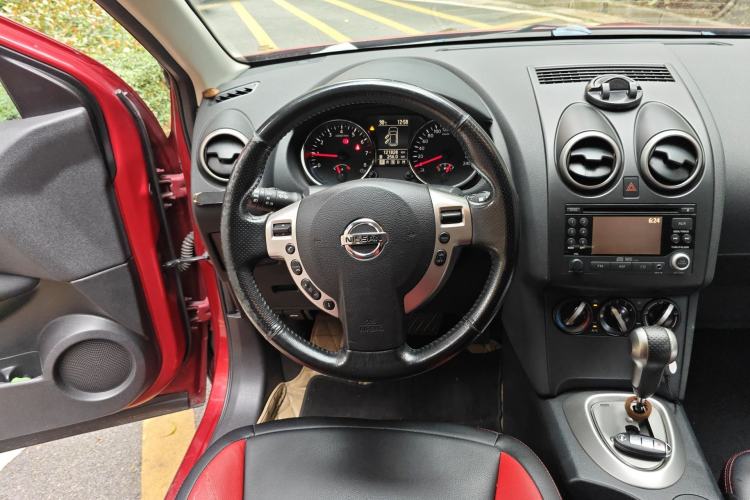 Used Nissan Qashqai 2012 2.0 XL Fire CVT 2WD Steering Wheel
